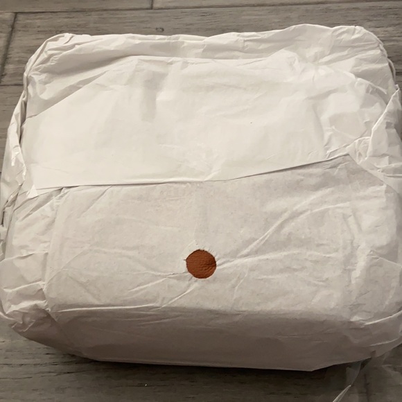 FRYE Leather Perforated Drawstring Bucket Bag Boho Chic - Picture 5 of 8